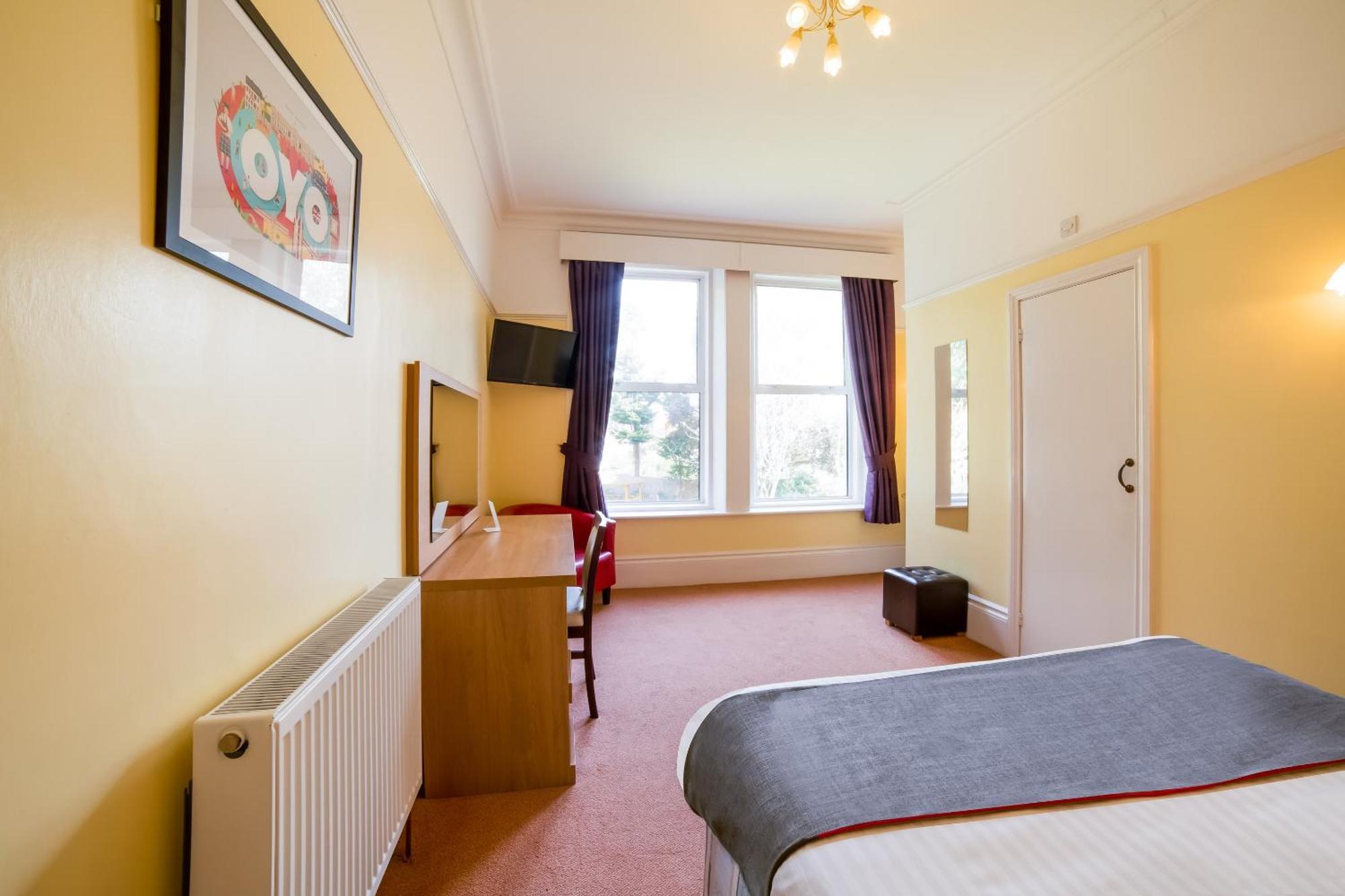 Oyo Eagle House Hotel, St Leonards Hotel Hastings