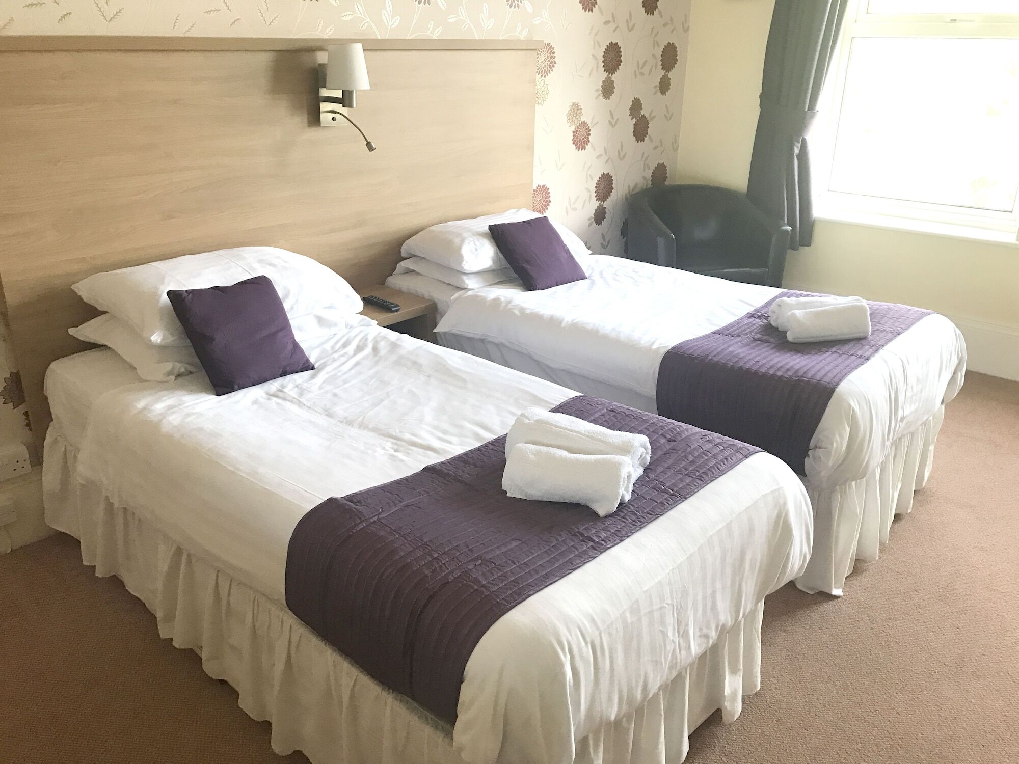 Oyo Eagle House Hotel, St Leonards Hotel 3*