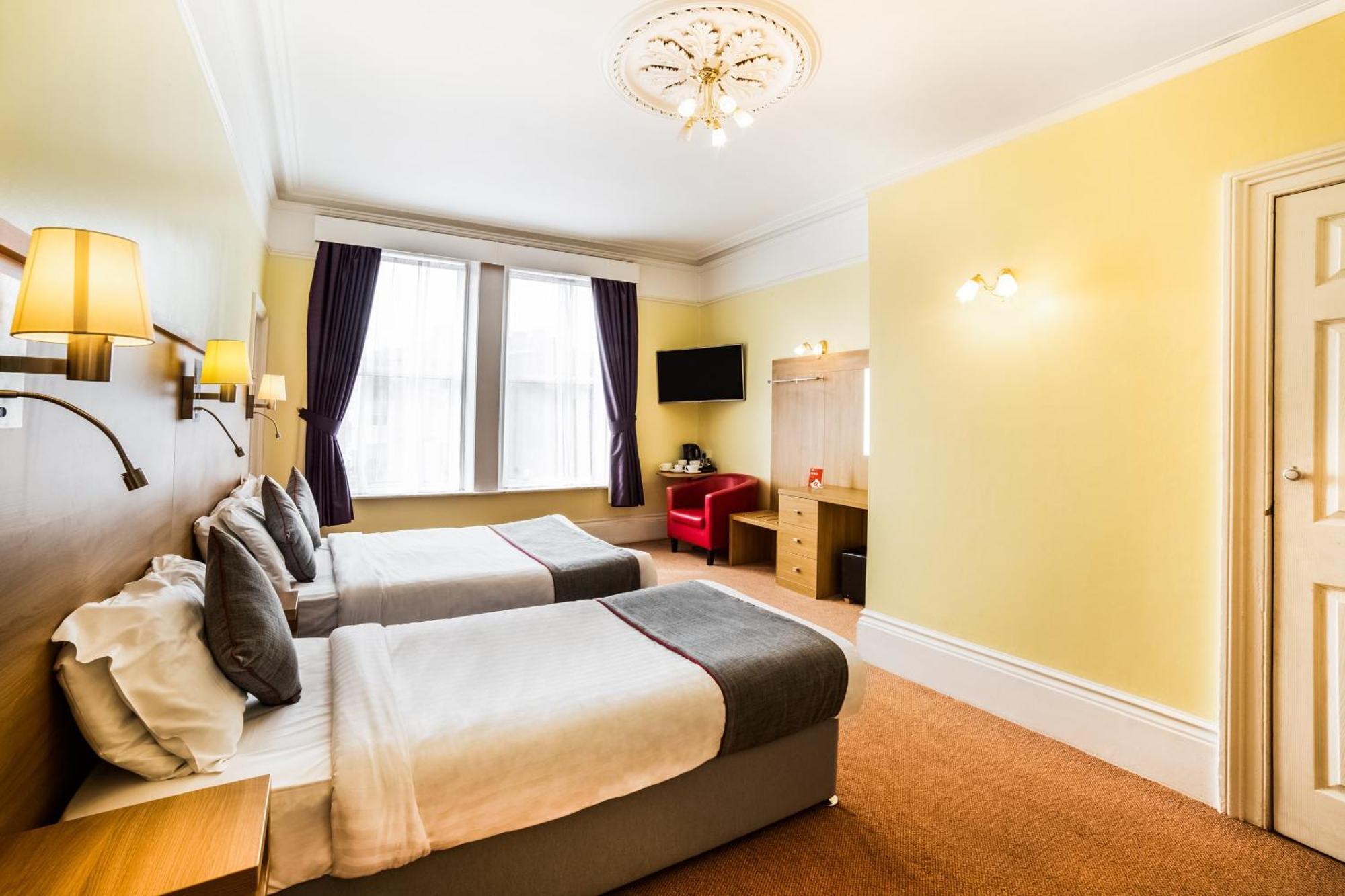 Hotel Oyo Eagle House Hotel, St Leonards Hastings
