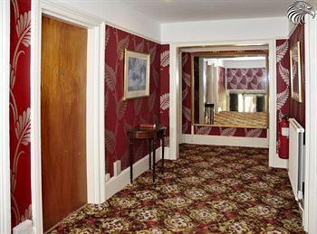 Oyo Eagle House Hotel, St Leonards Hotel