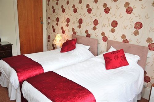 Oyo Eagle House Hotel, St Leonards